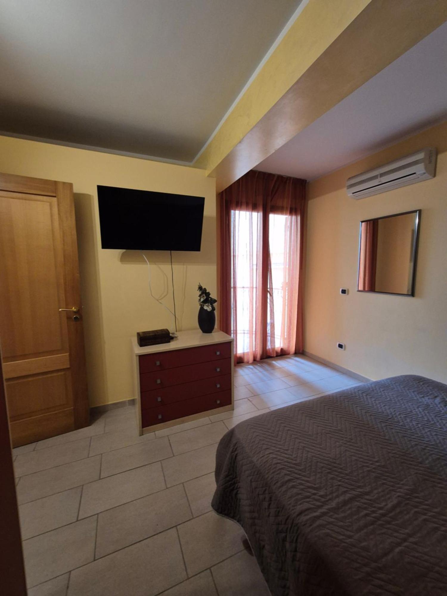 Apartamento Casa Flavia Taormina Exterior foto